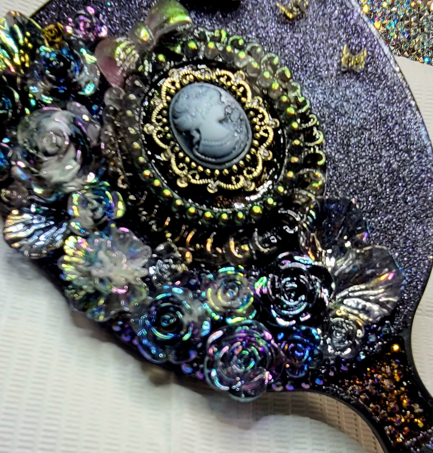 Black Cameo