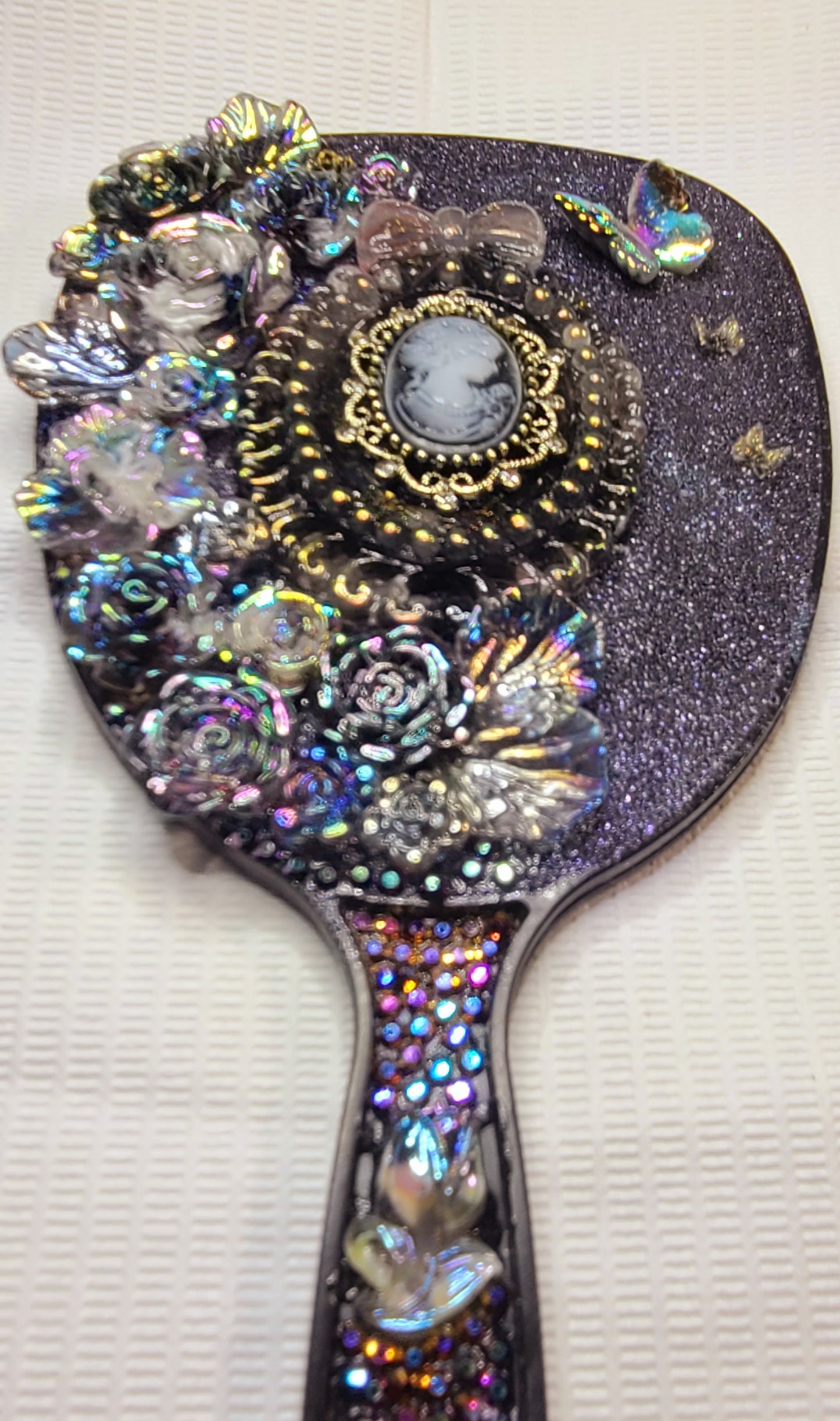 Black Cameo